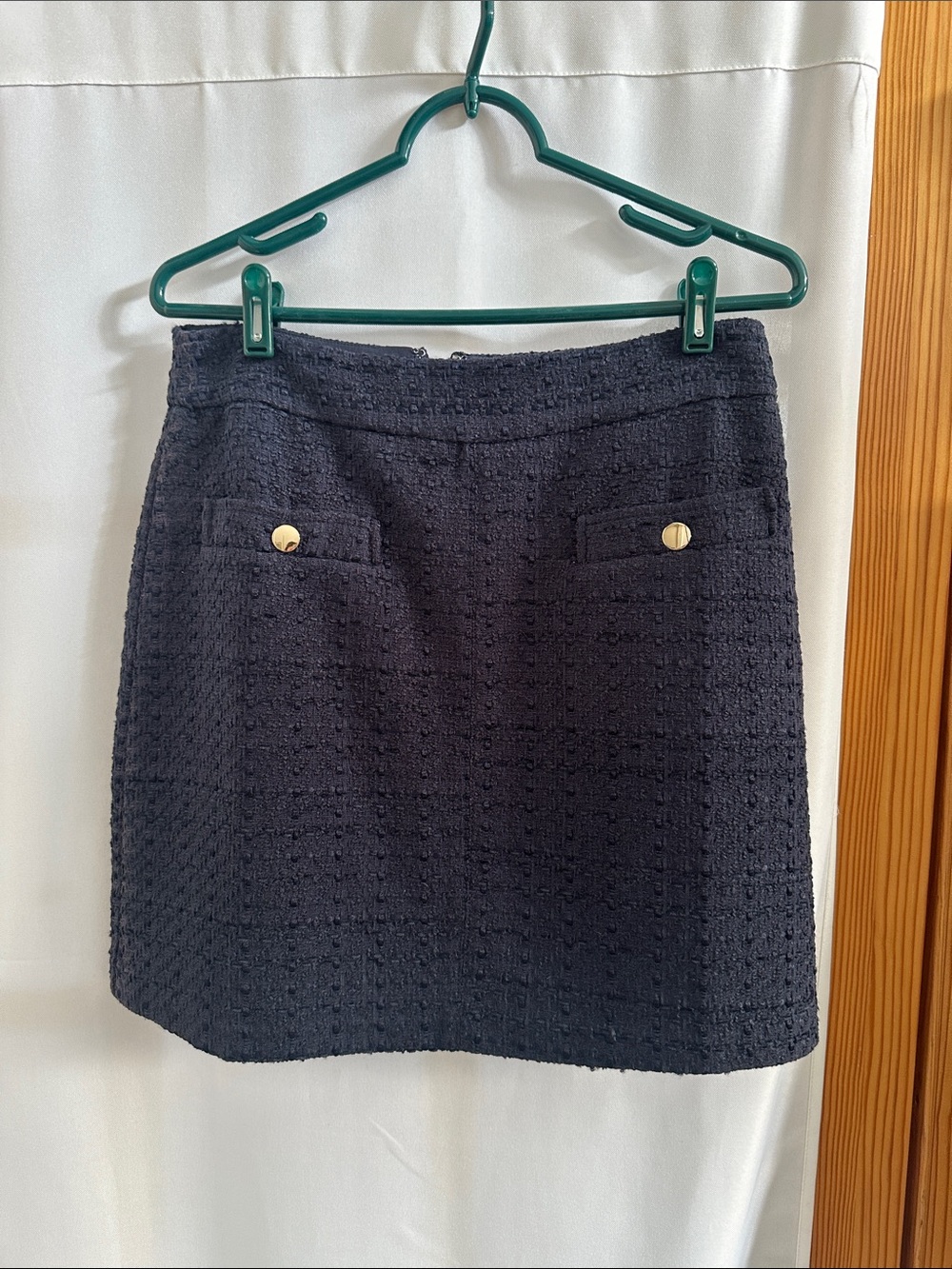 NWT LOFT Navy Tweed Skirt with Gold Button Detail